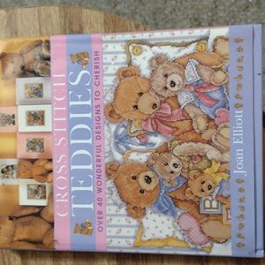 Cross stitch teddies book/ 1,000 designs